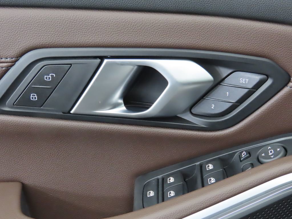 New 2026 BMW 330i Sedan w/ Premium Package image 24