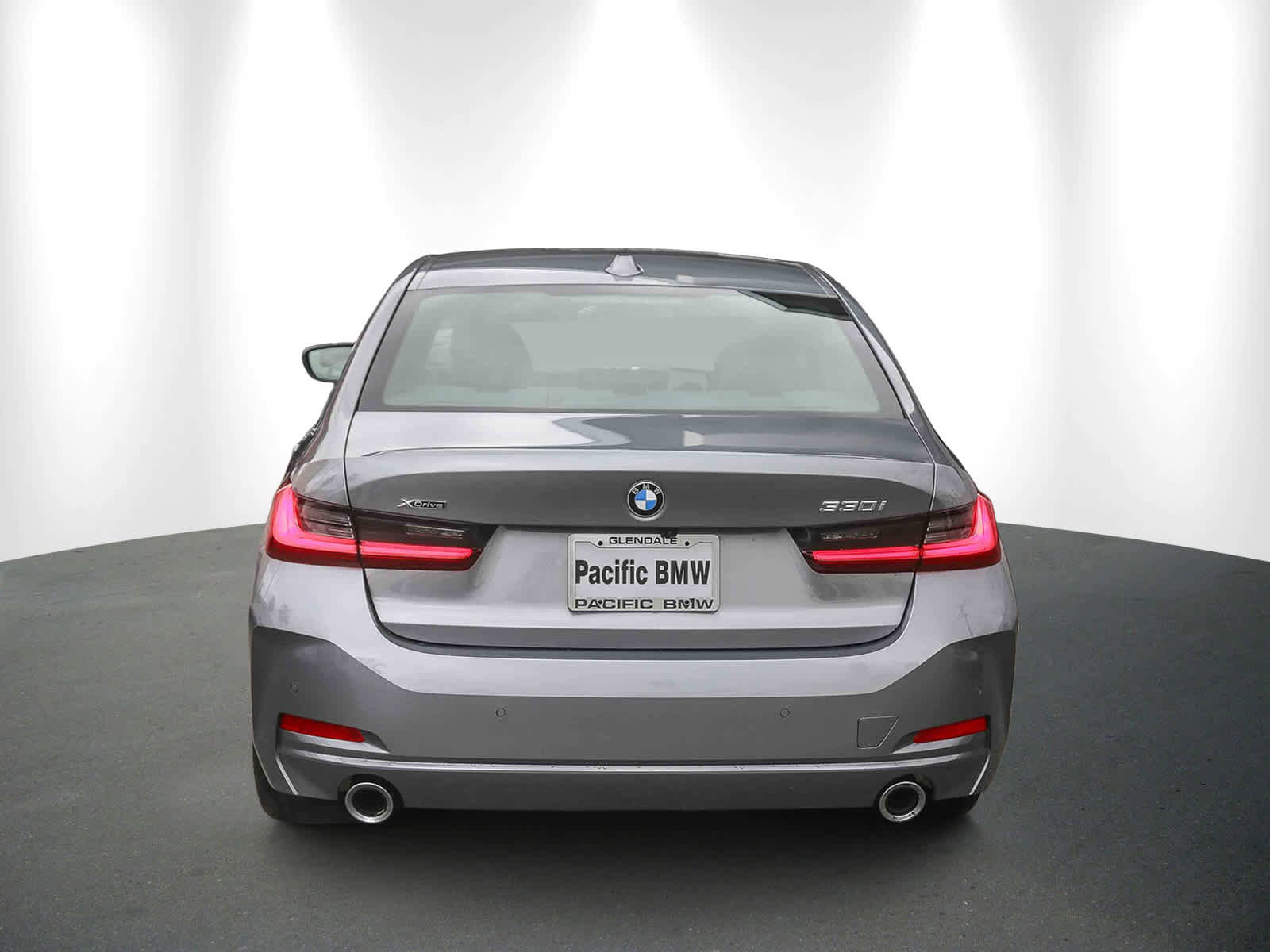 Used 2025 BMW 330i xDrive Sedan image 5