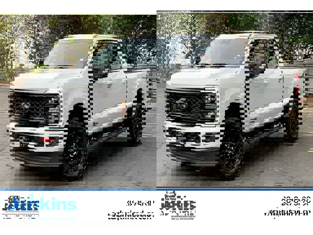 New 2025 Ford F350 XLT w/ Black Appearance Package