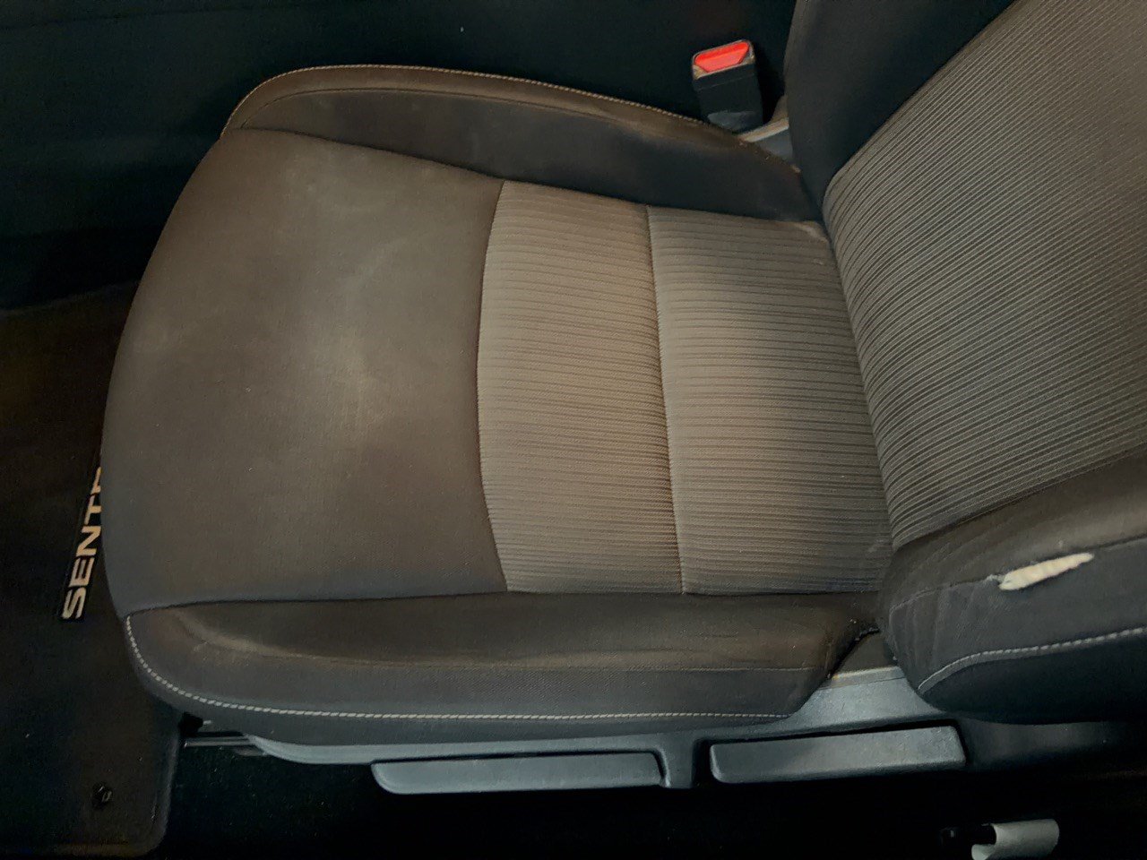 Used 2020 Nissan Sentra SV FWD image 16