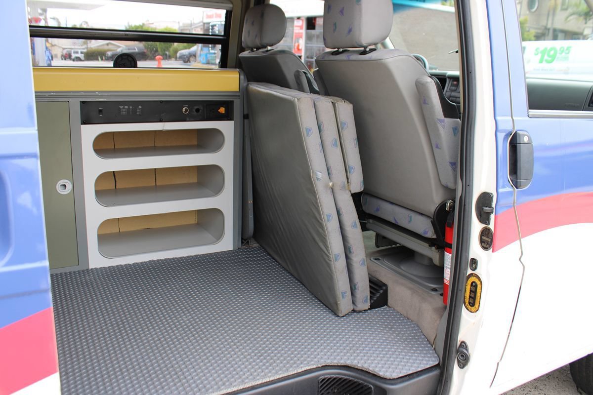 Used 1997 Volkswagen Eurovan Camper FWD image 20