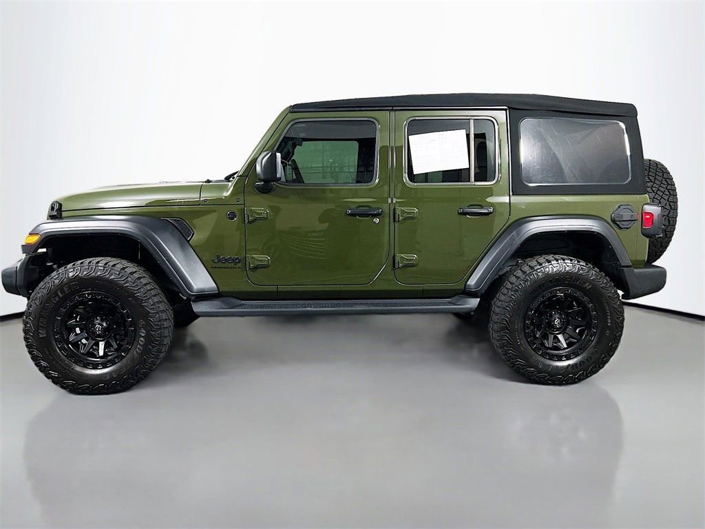 Used 2023 Jeep Wrangler Sport S image 4