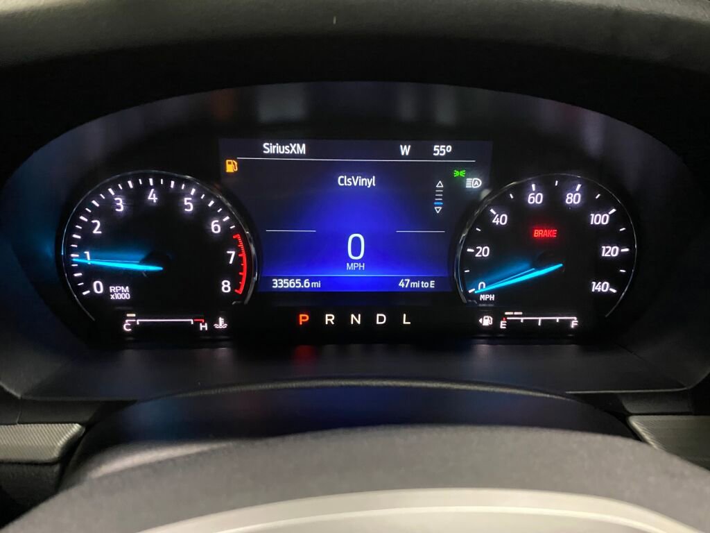 Used 2023 Ford Explorer XLT w/ Equipment Group 202A image 3