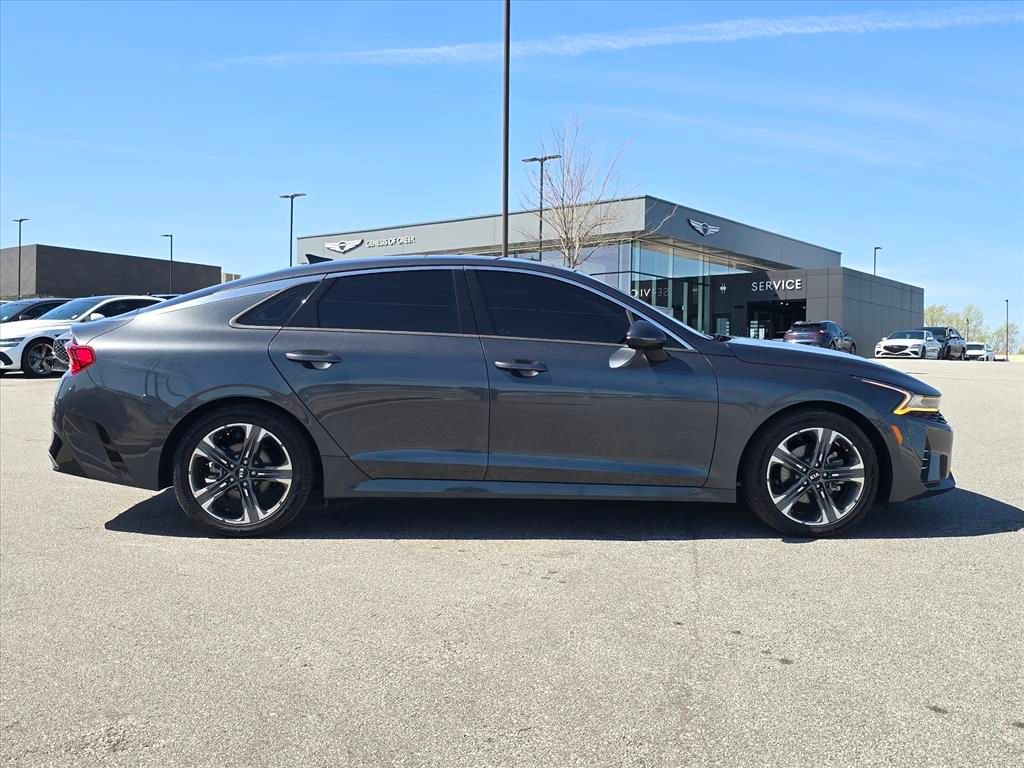 Used 2021 Kia K5 EX w/ EX Premium Package image 2