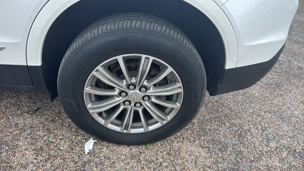 Used 2019 Cadillac XT5 Luxury image 17