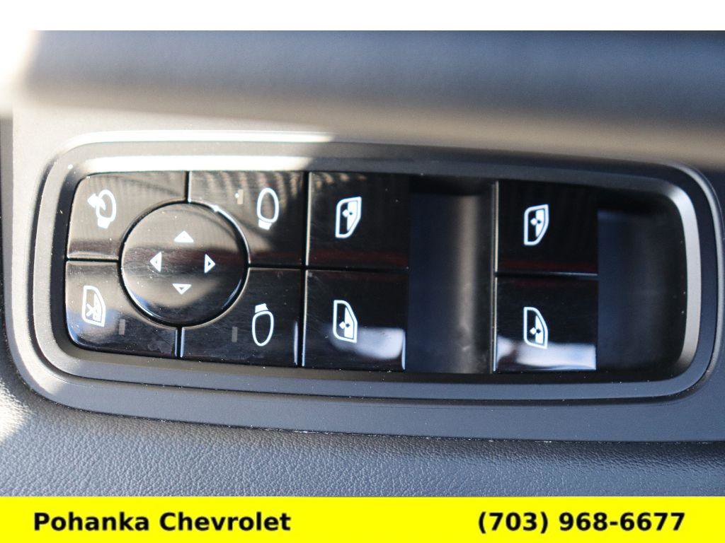 Used 2021 Porsche Taycan 4S image 22