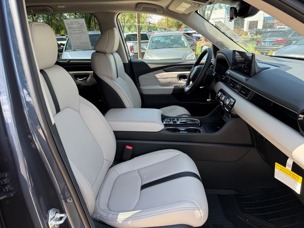 Certified 2026 Honda Pilot Touring image 22