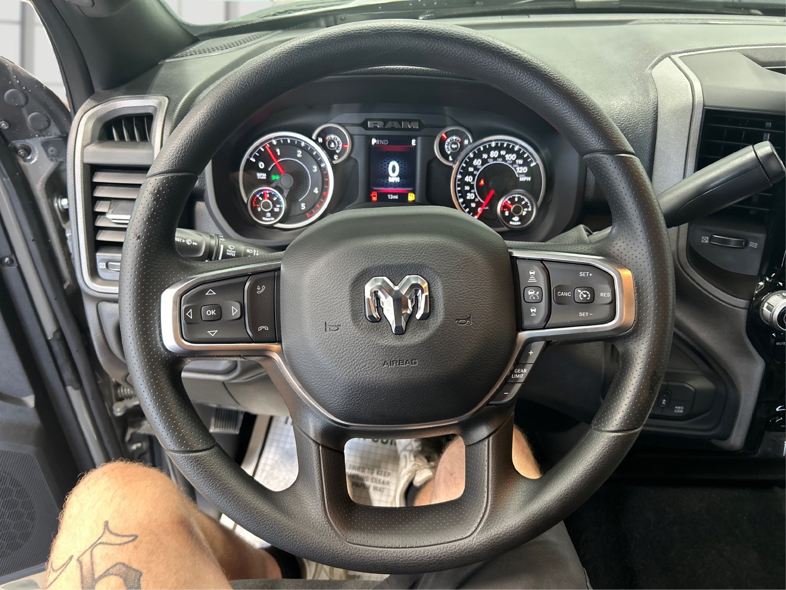 New 2027 RAM 2500 Tradesman AWD/4WD image 16