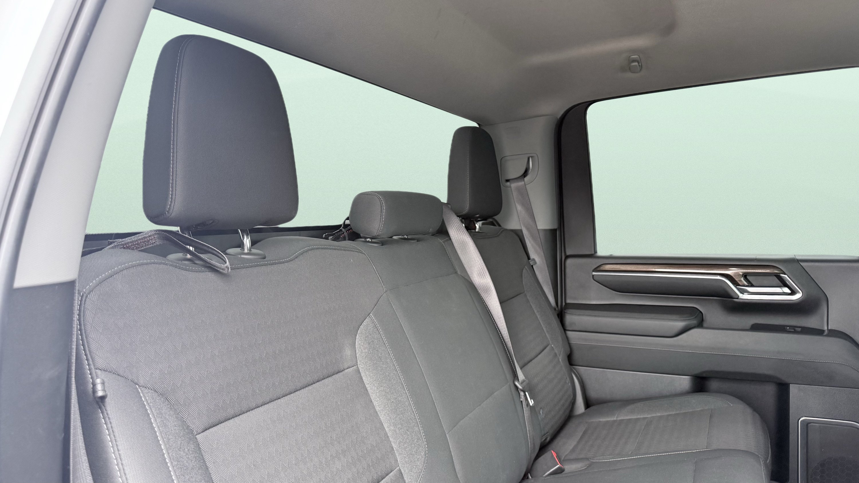 Used 2024 Chevrolet Silverado 2500 LT AWD/4WD image 44