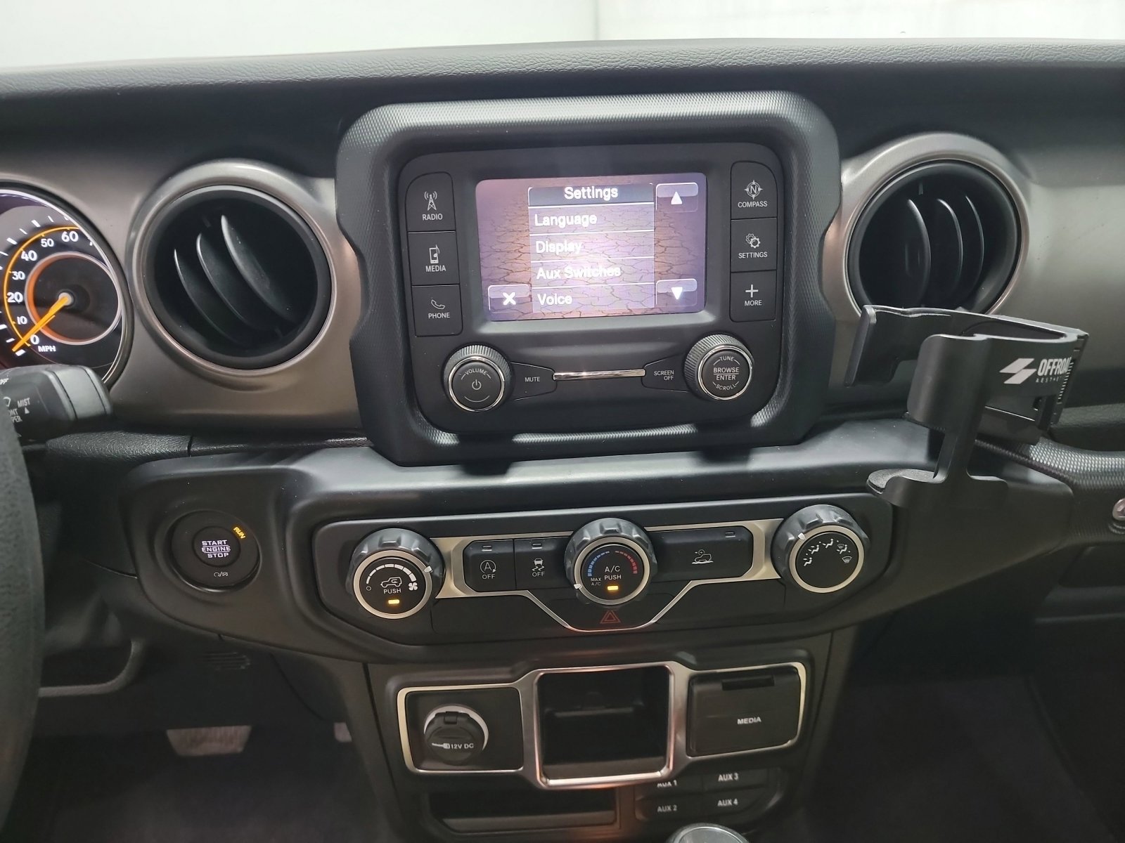 Used 2021 Jeep Wrangler Sport image 21