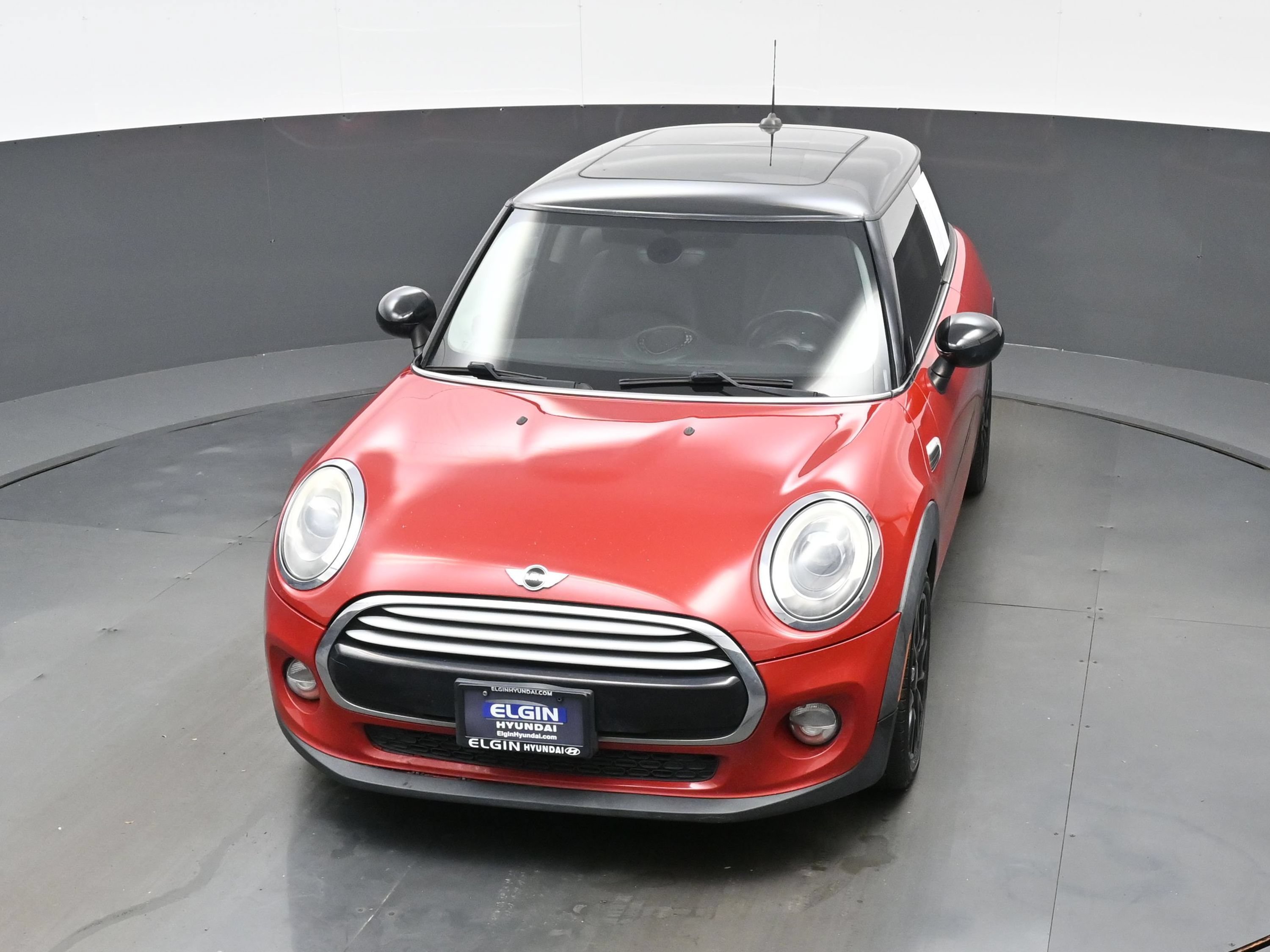 Used 2015 MINI Cooper 2-Door Hardtop FWD image 38