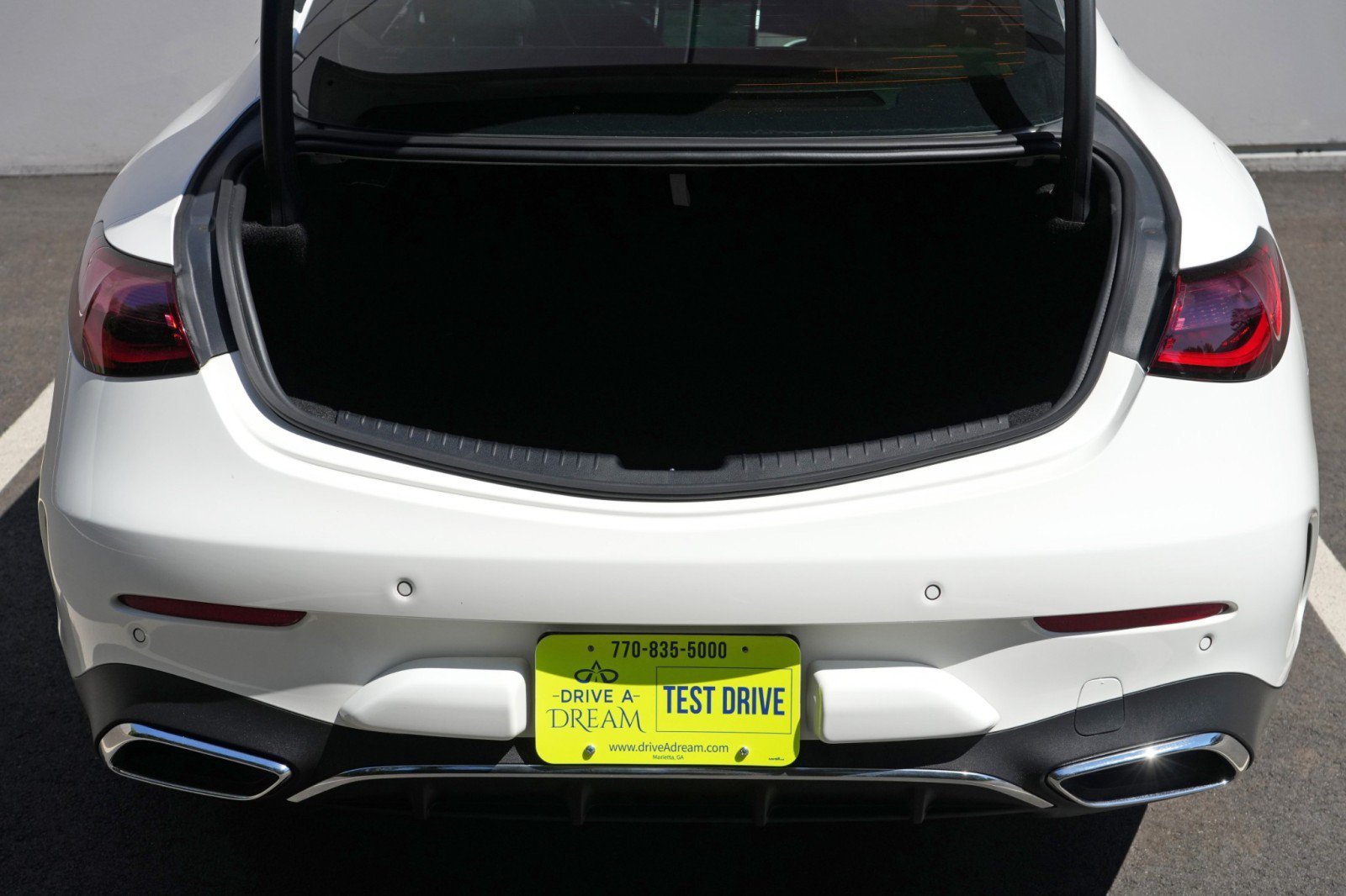 Used 2024 Mercedes-Benz CLE 450 4MATIC Coupe image 10