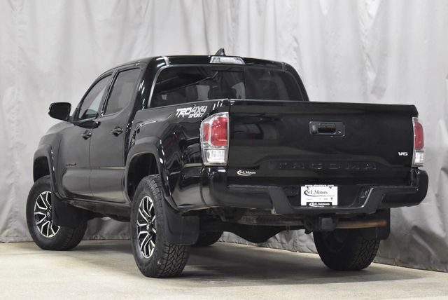 Used 2020 Toyota Tacoma TRD Sport image 2