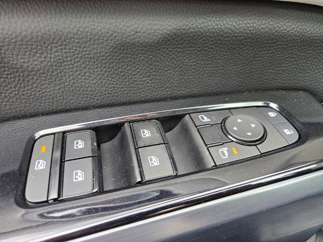 Certified 2022 Nissan Pathfinder SL w/ SL Premium Package FWD image 30