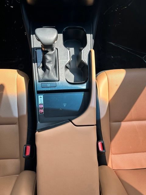 Certified 2023 Lexus ES 250 w/ Premium Package AWD/4WD image 24