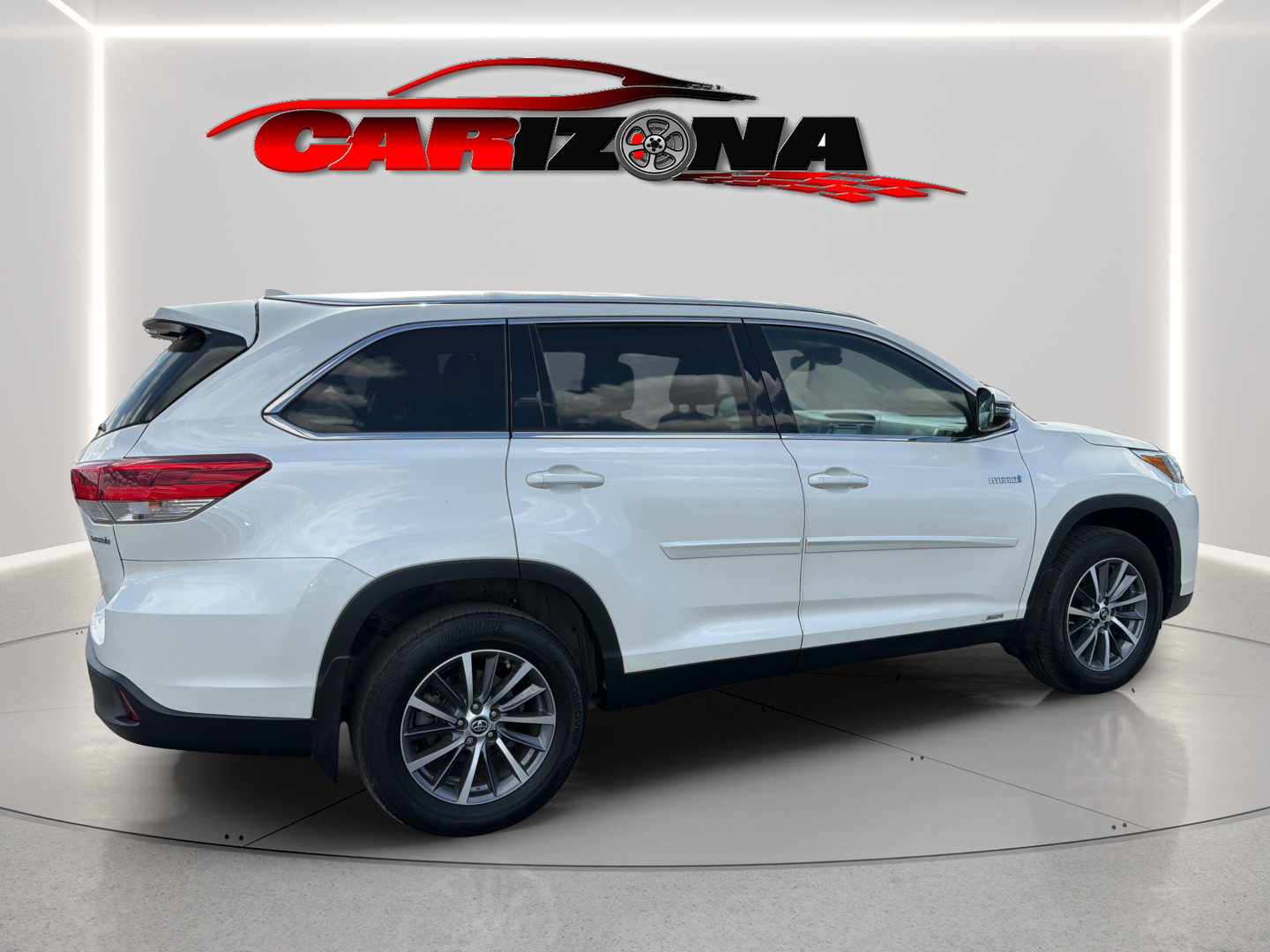 Used 2019 Toyota Highlander XLE AWD/4WD image 5
