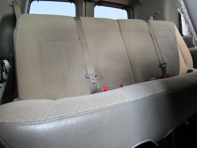 Used 2020 Chevrolet Express 2500 LT w/ LT Preferred Equipment Group RWD image 19