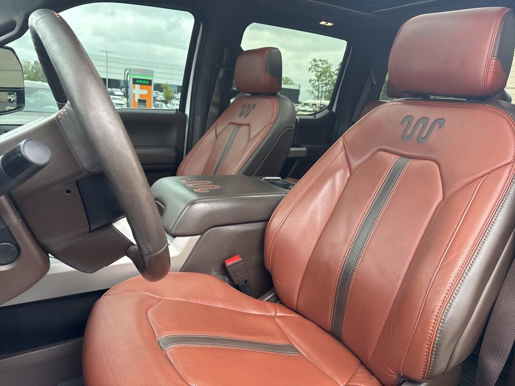 Used 2020 Ford F250 King Ranch w/ King Ranch Ultimate Package AWD/4WD image 11