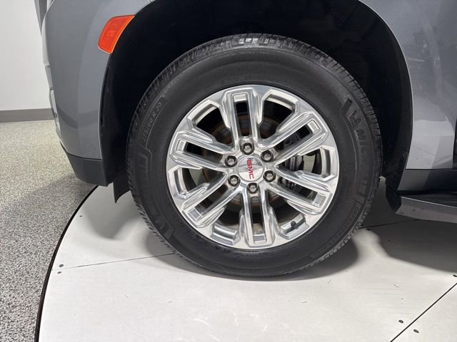 Used 2021 GMC Yukon XL SLT w/ SLT Luxury Plus Package image 11