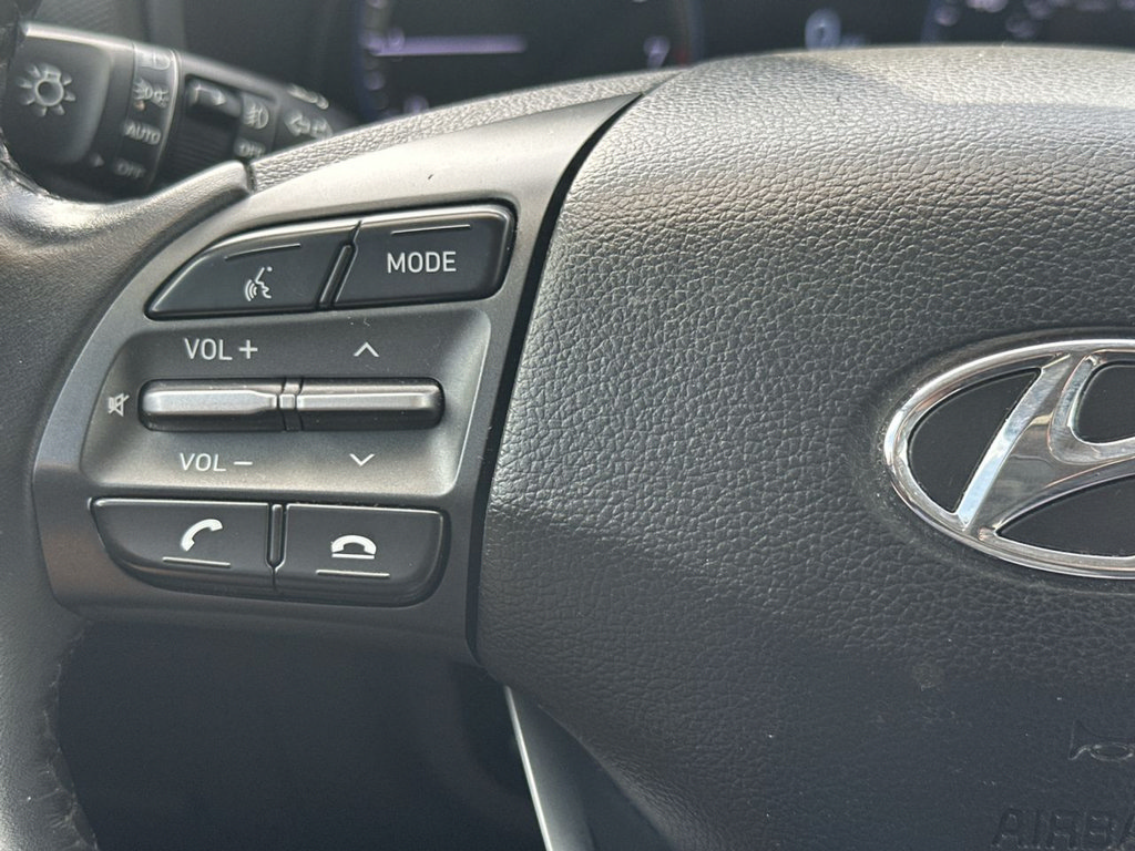 Used 2018 Hyundai Kona Limited AWD/4WD image 30