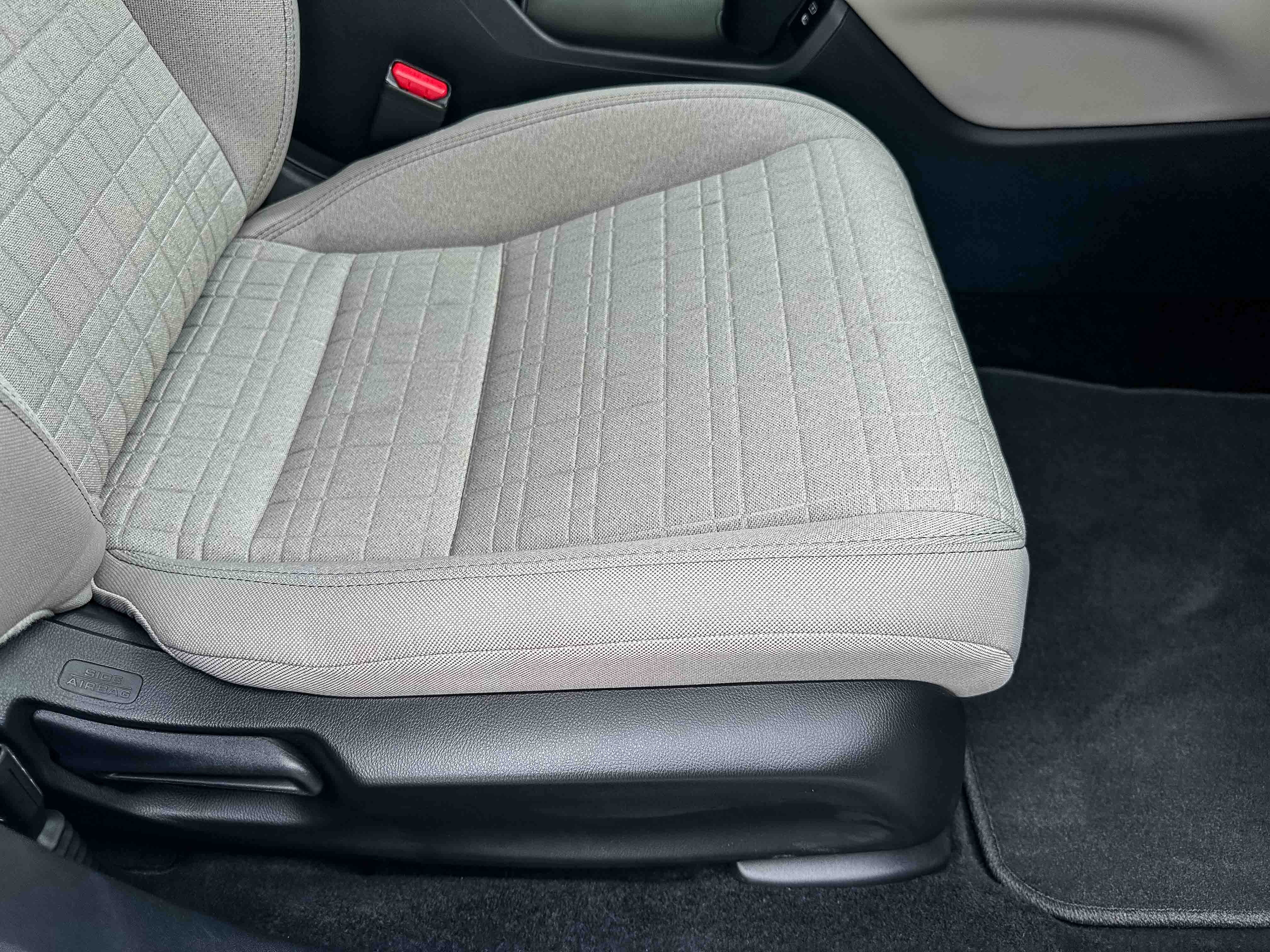 Used 2025 Honda HR-V LX image 26