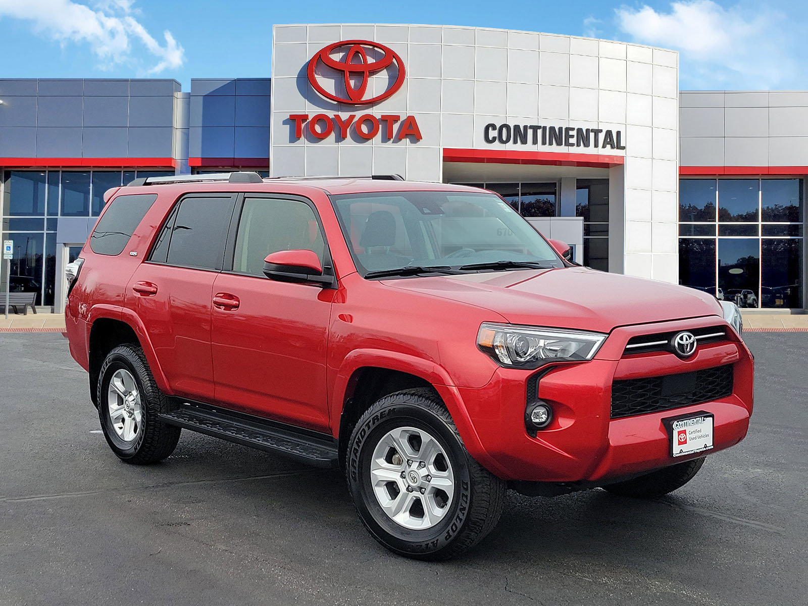 Certified 2024 Toyota 4Runner SR5 image 2