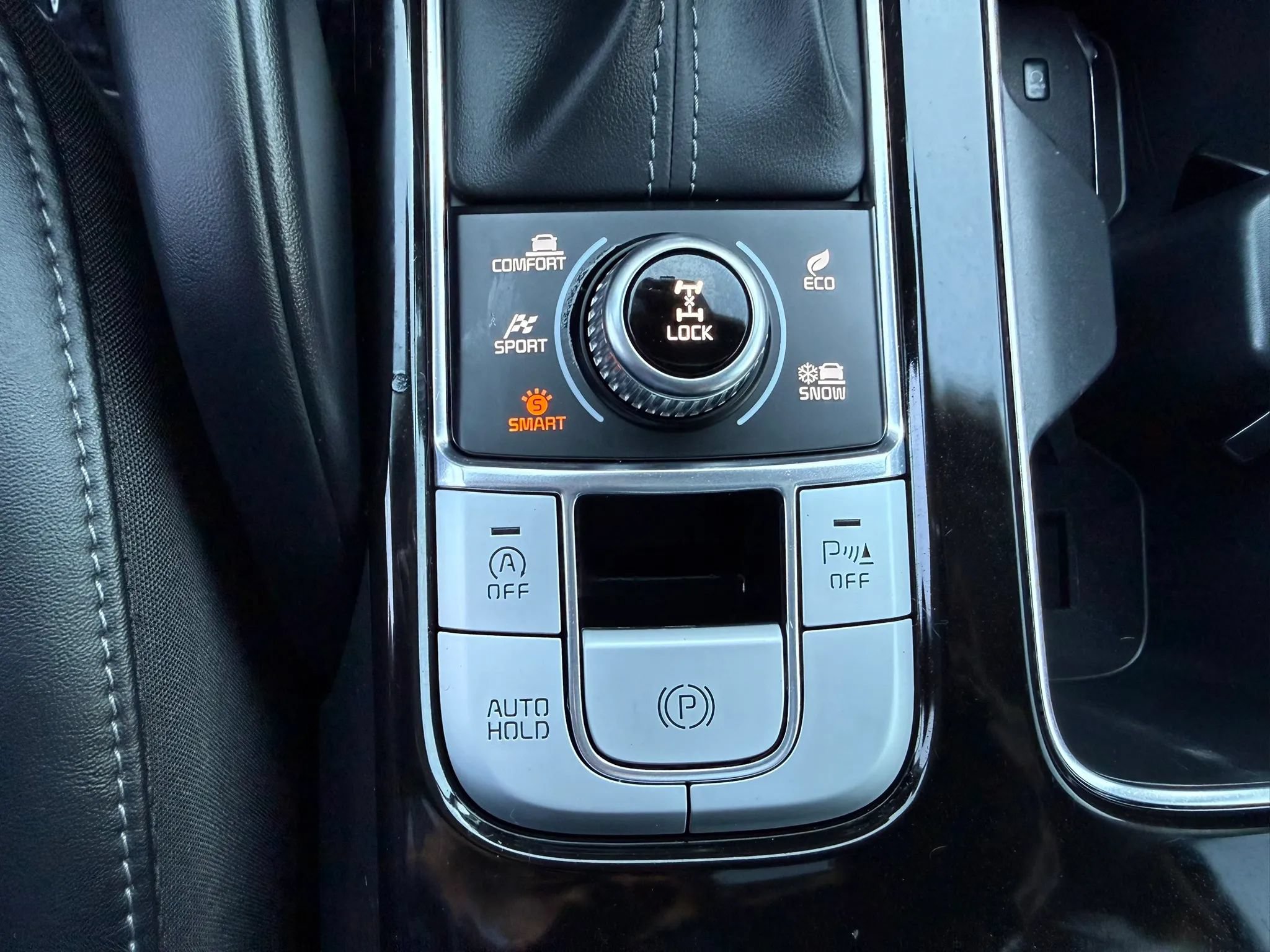 Used 2022 Kia Telluride S AWD/4WD image 35