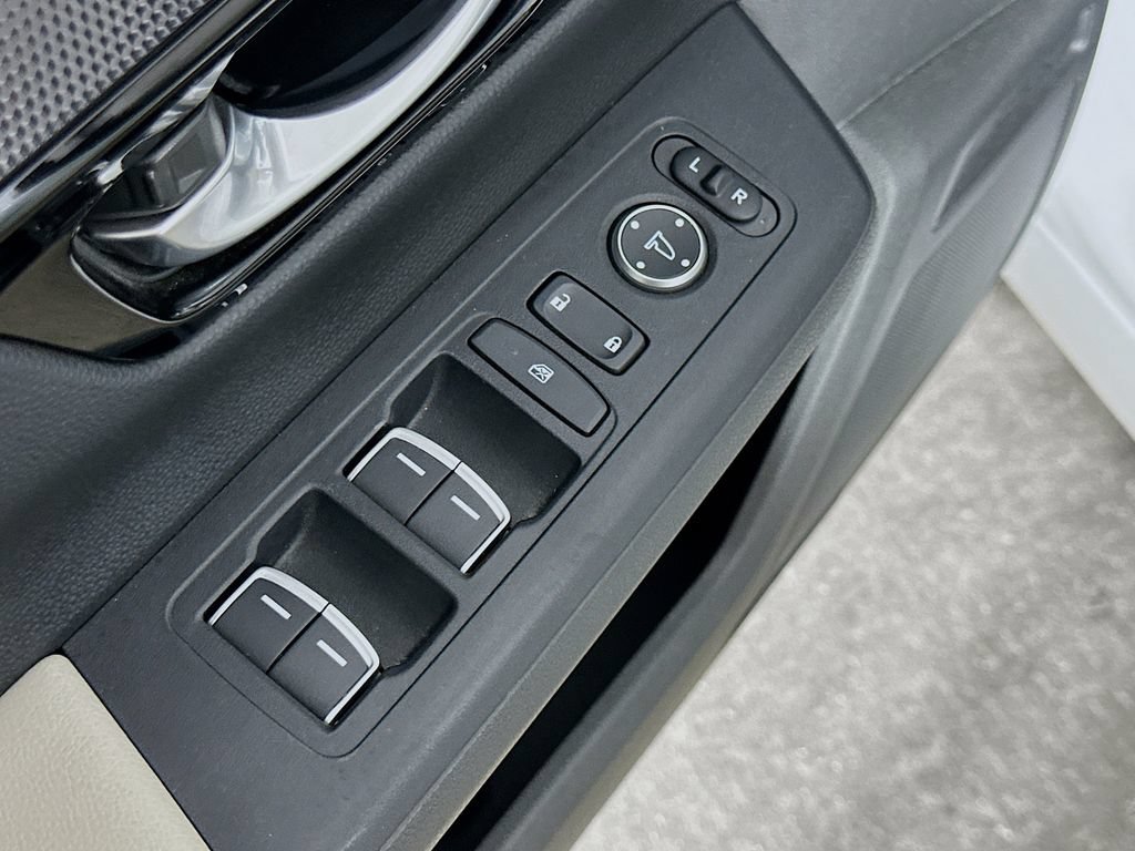Used 2023 Honda CR-V EX-L image 20