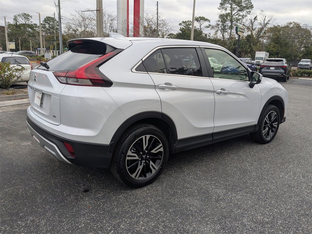 Used 2024 Mitsubishi Eclipse Cross SE image 4