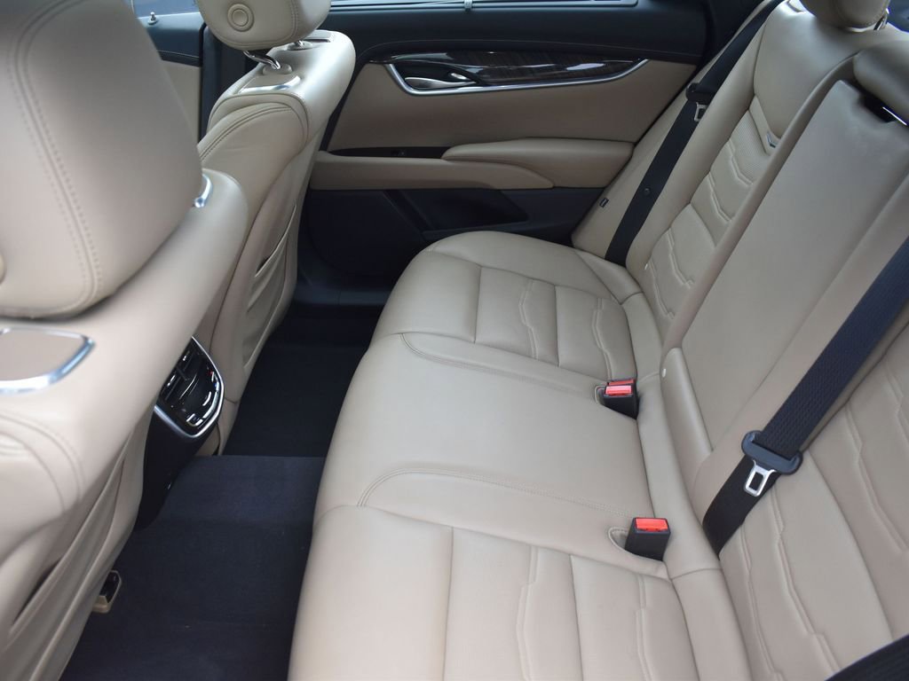 Used 2019 Cadillac XTS Vsport Platinum image 24