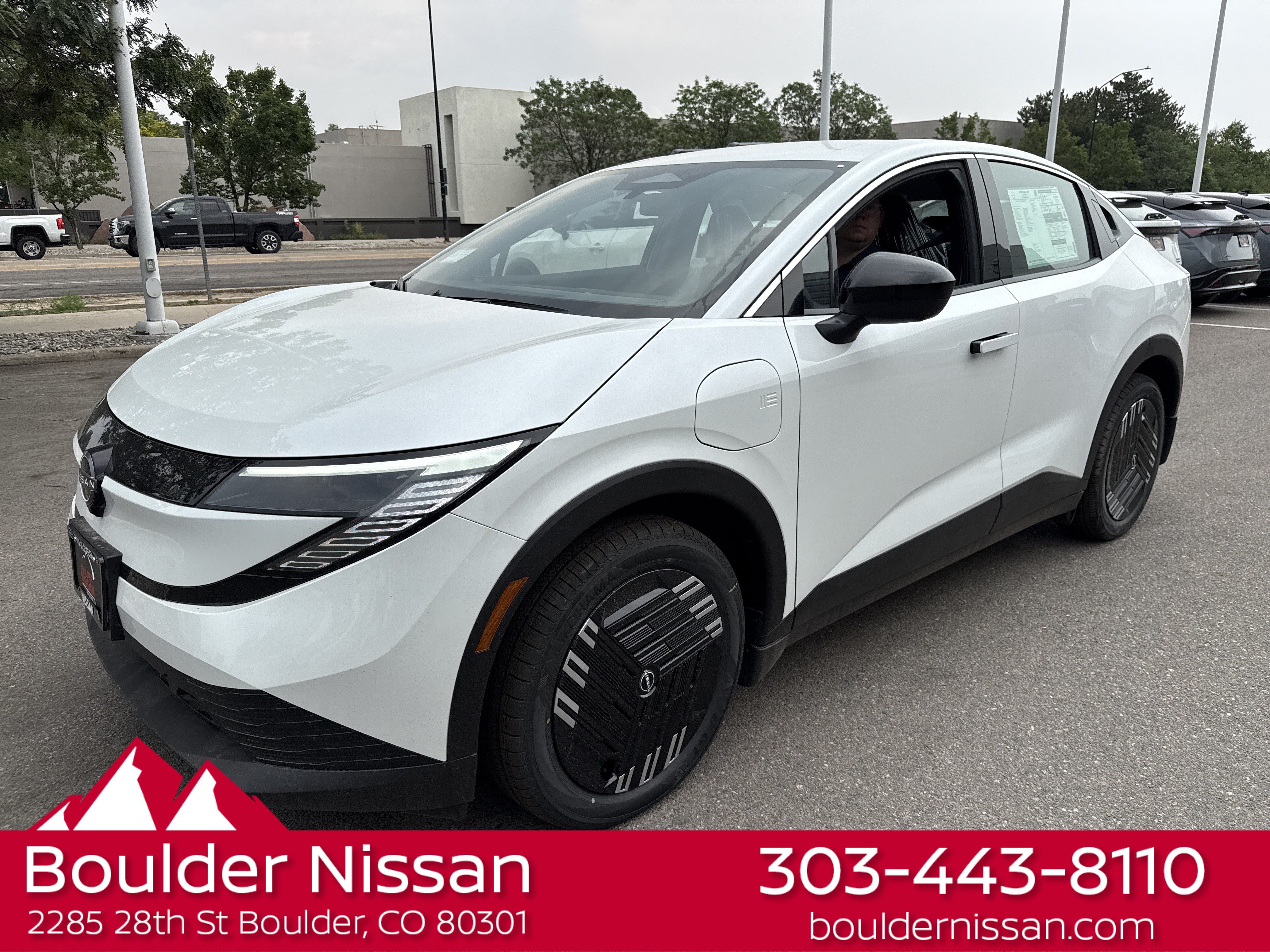 New 2026 Nissan Leaf w/ Floor Mat Package (S+) FWD image 3