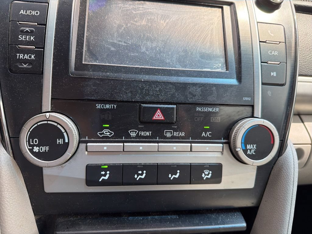 Used 2012 Toyota Camry LE FWD image 20