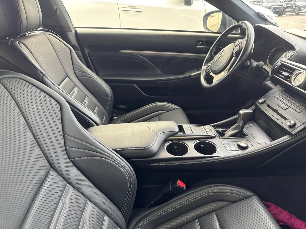 Used 2017 Lexus RC 200t F Sport RWD image 10