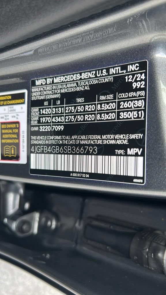 Used 2025 Mercedes-Benz GLE 450e 4MATIC image 46