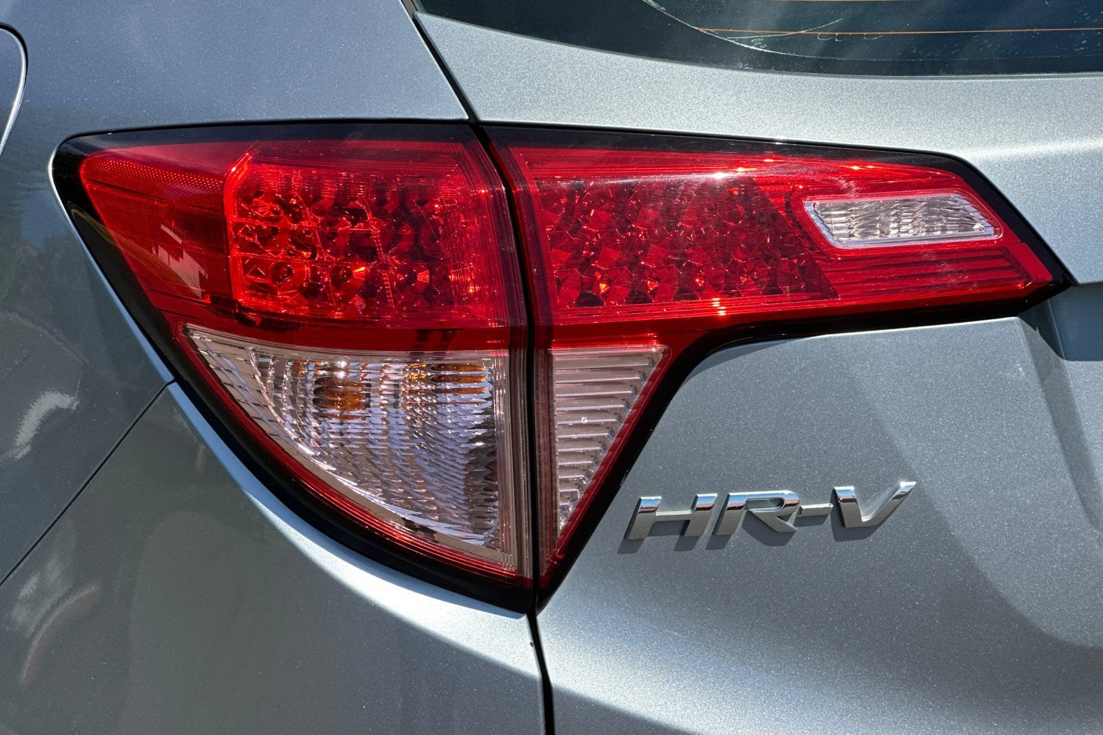 Used 2017 Honda HR-V LX image 26