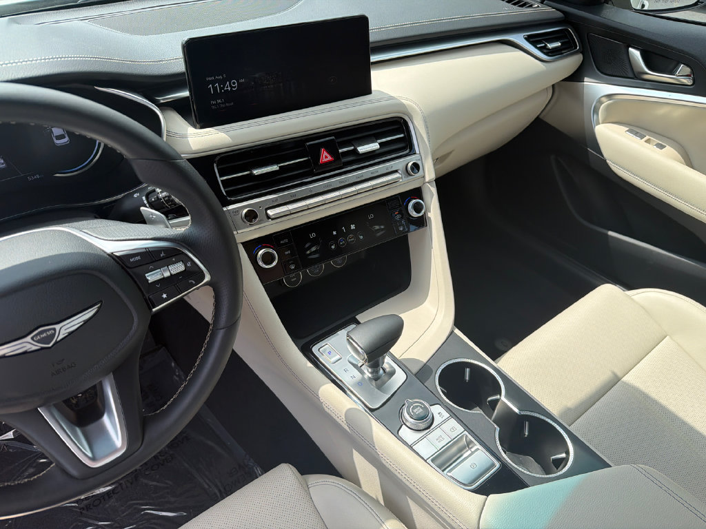 Used 2026 Genesis G70 2.5T RWD image 29