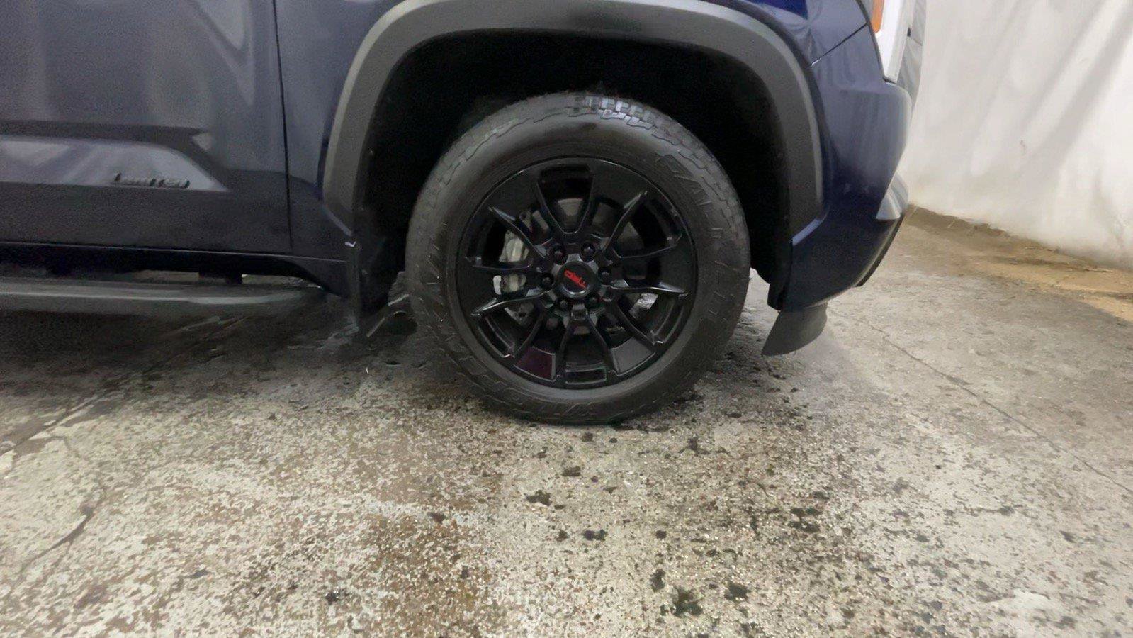 Used 2025 Toyota Sequoia Limited w/ TRD Off-Road Package AWD/4WD image 16