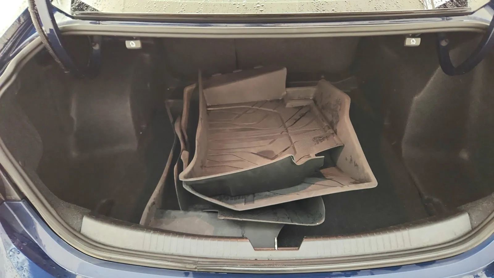 Used 2020 Chevrolet Malibu LT image 19