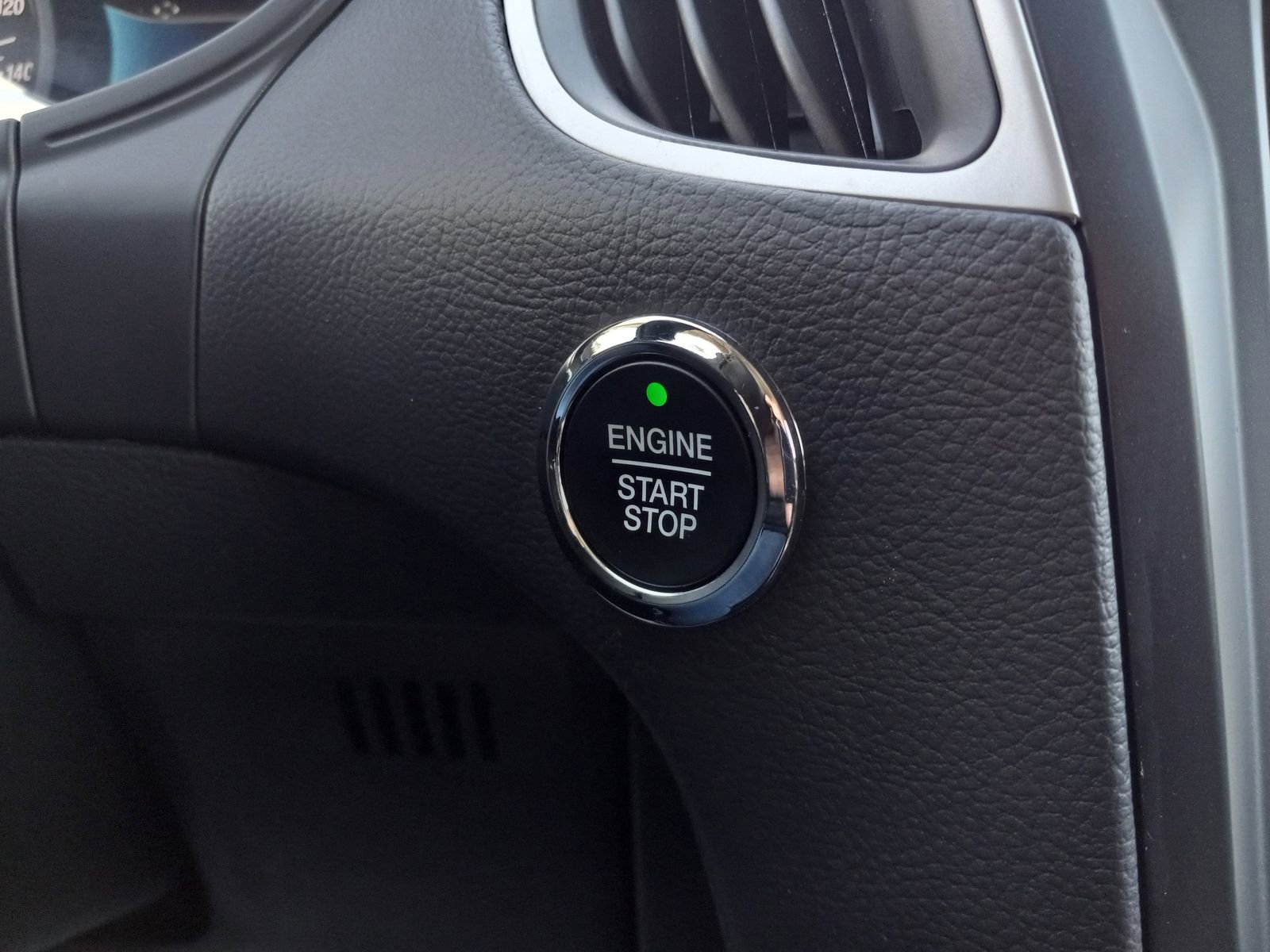 Used 2024 Ford Edge SEL AWD/4WD image 22