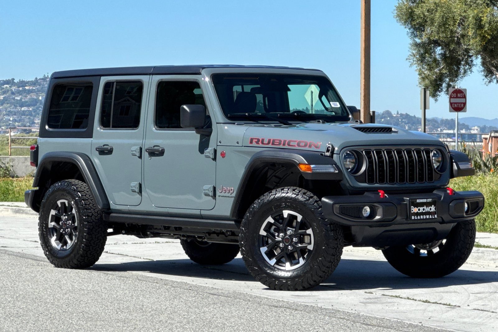 New 2026 Jeep Wrangler Unlimited Rubicon AWD/4WD image 2