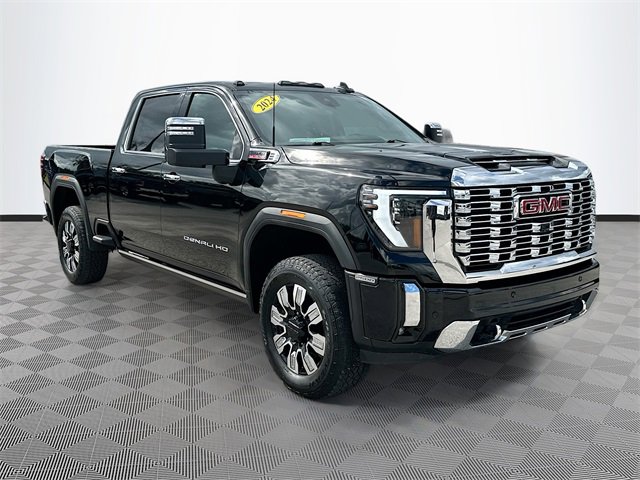 Used 2024 GMC Sierra 2500 Denali w/ Denali Reserve Package image 3