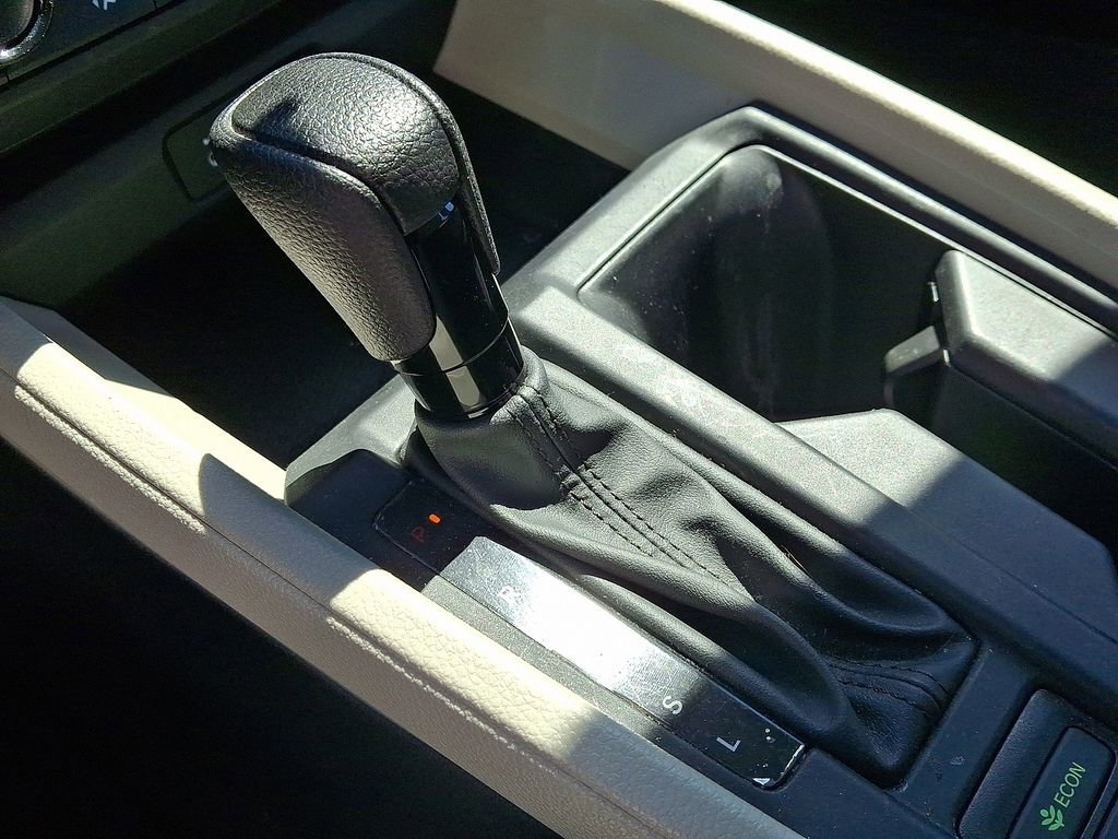 Used 2023 Honda Accord EX image 15