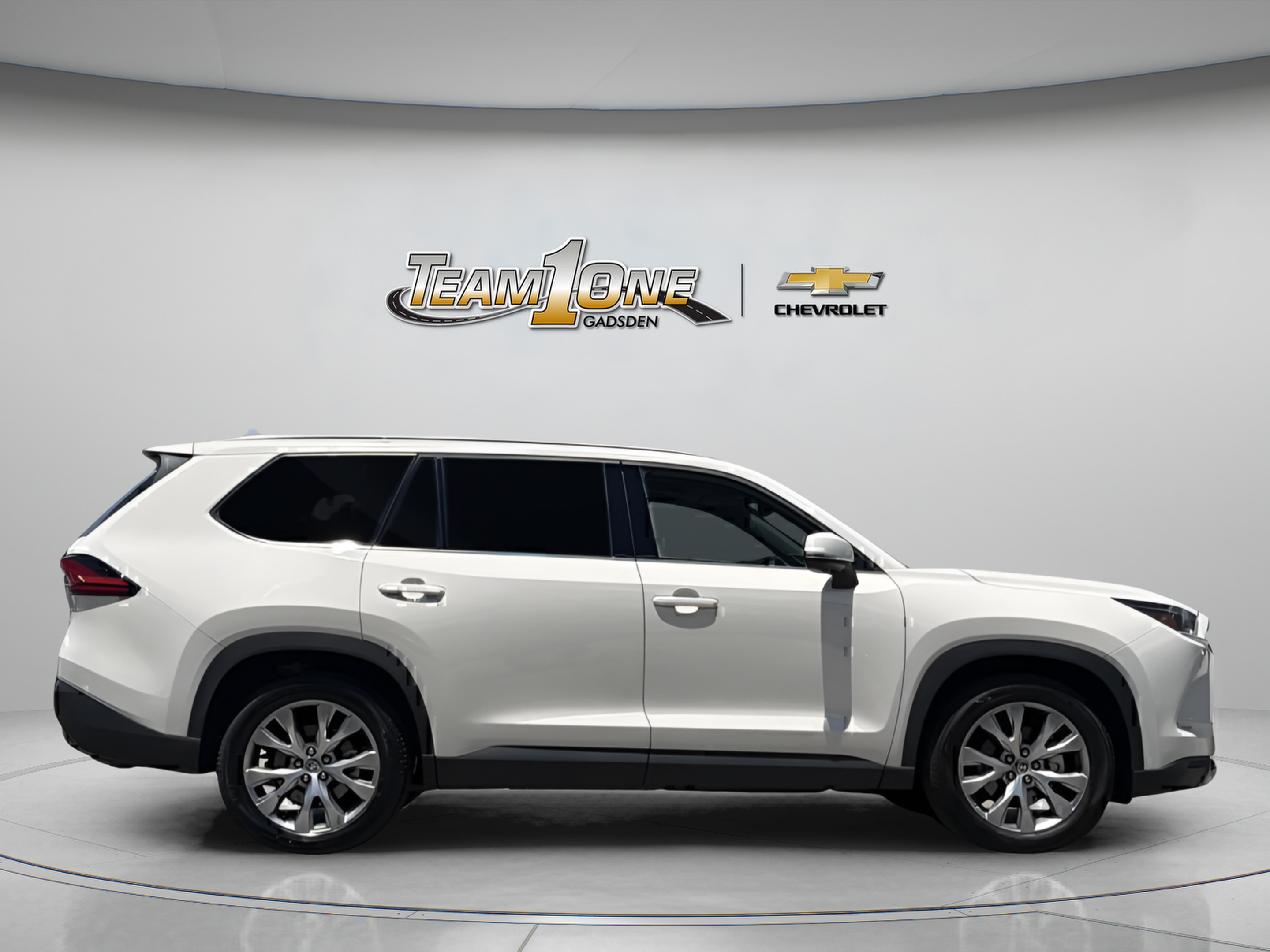 Used 2024 Toyota Grand Highlander AWD Hybrid image 9