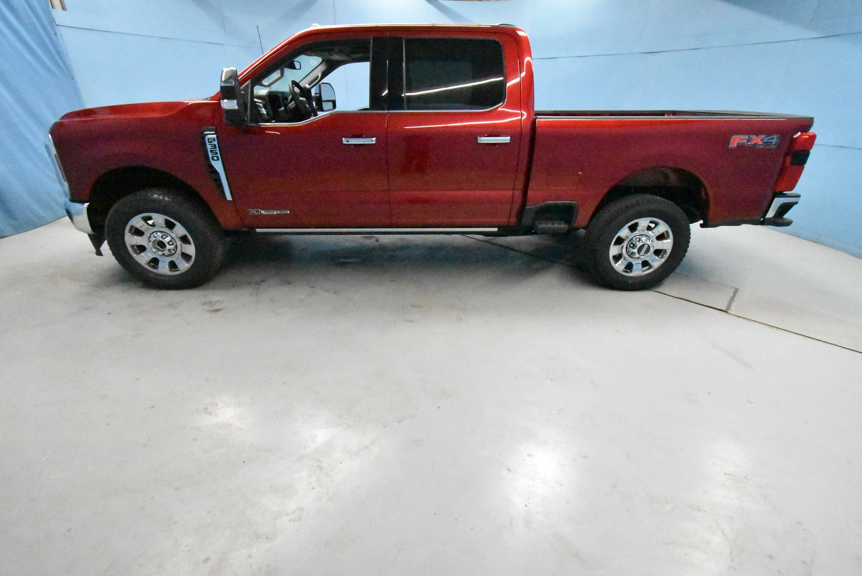 New 2025 Ford F350 Lariat w/ Lariat Ultimate Package image 33