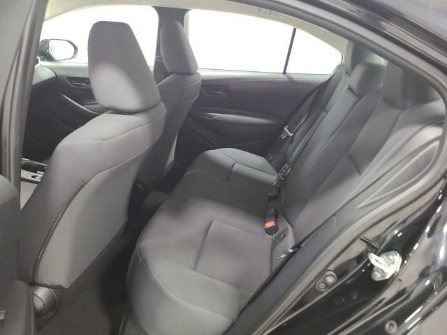 Used 2023 Toyota Corolla LE FWD image 16