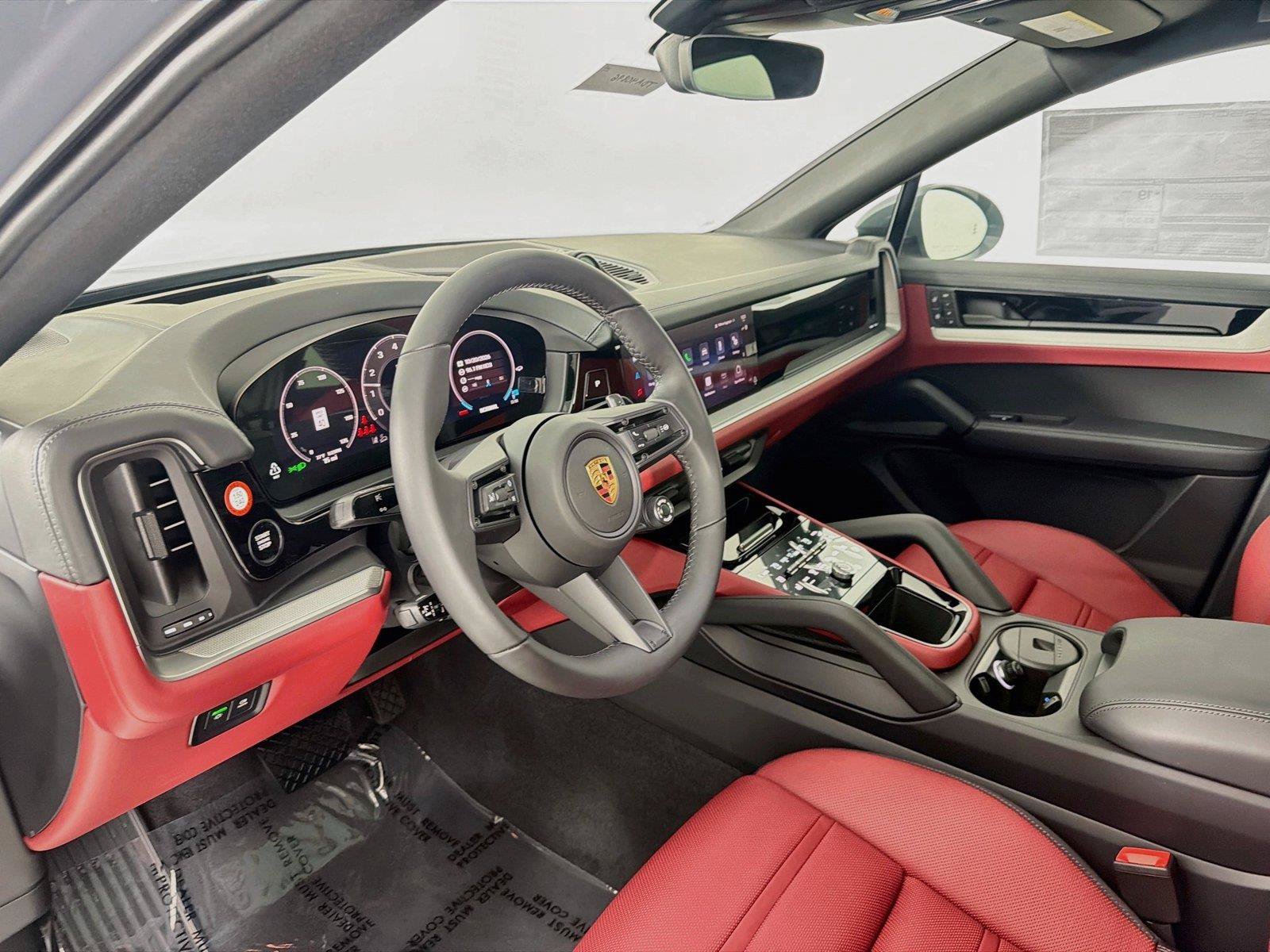New 2026 Porsche Cayenne Coupe AWD/4WD image 4