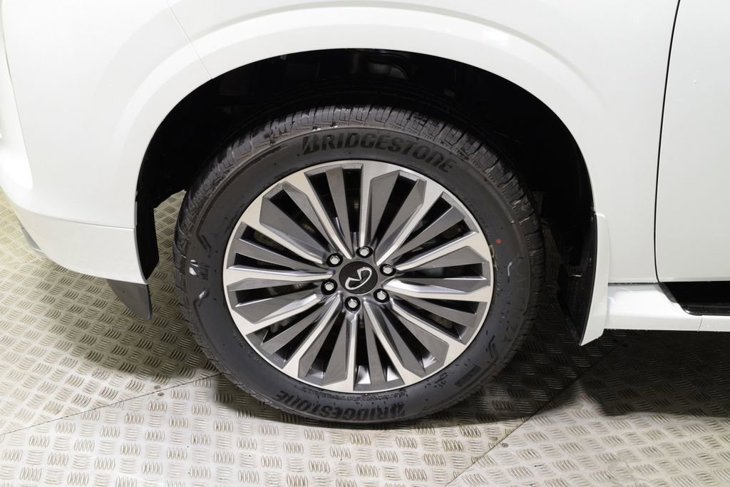 New 2026 INFINITI QX80 Luxe w/ Cargo Package AWD/4WD image 10