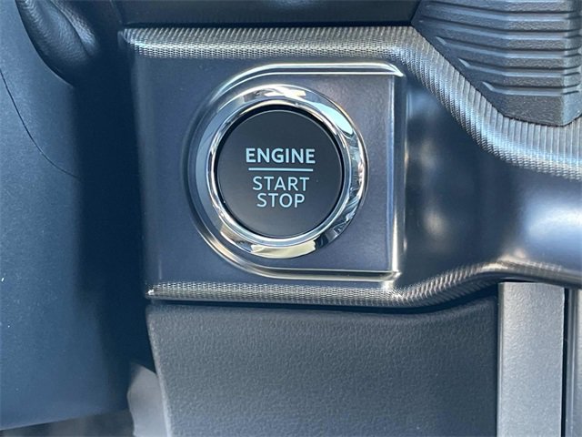 New 2025 Ford F150 Lariat w/ Equipment Group 502A High image 33