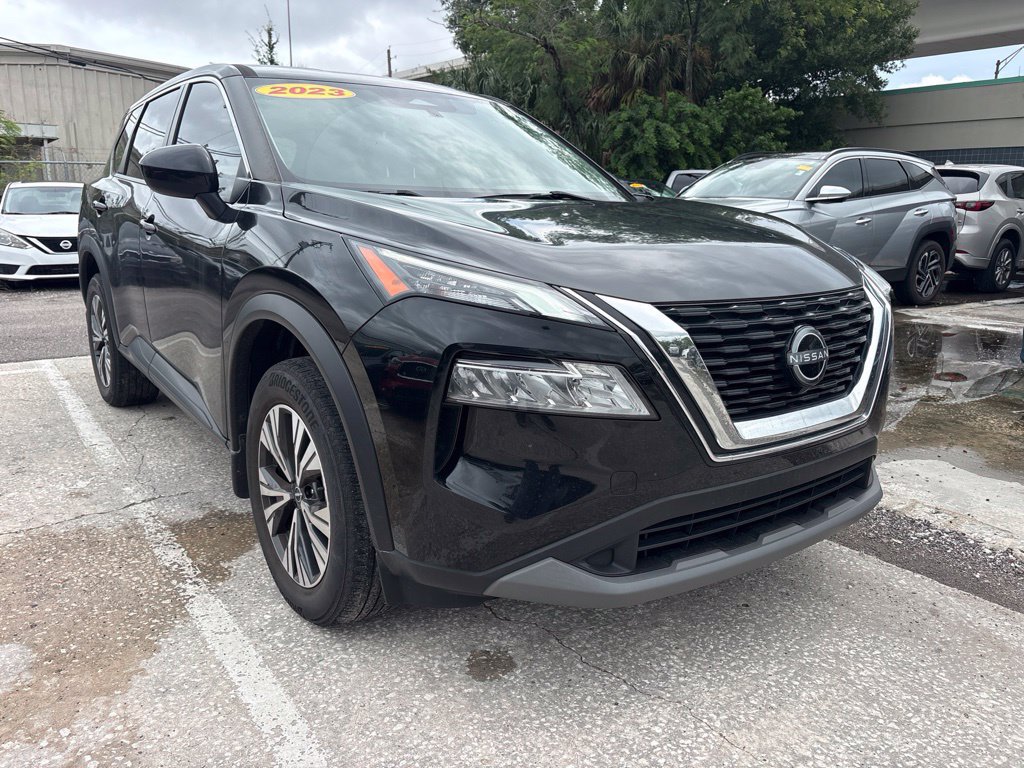 Used 2023 Nissan Rogue SV