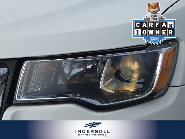 Used 2021 Jeep Grand Cherokee Limited image 13